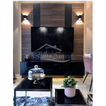 Sprzedaż - Nieruchomości - Dom piętrowy - Callao Salvaje 1