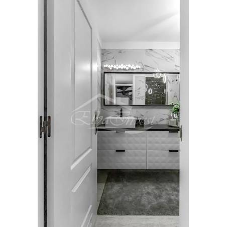 Sprzedaż - Nieruchomości - Dom piętrowy - Callao Salvaje 1