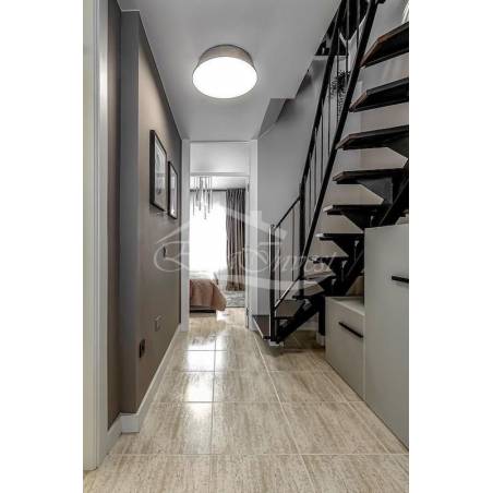 Sprzedaż - Nieruchomości - Dom piętrowy - Callao Salvaje 1