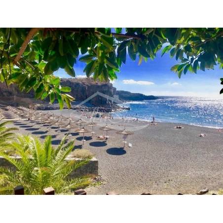 Sprzedaż - Nieruchomości - Dom piętrowy - Callao Salvaje 1