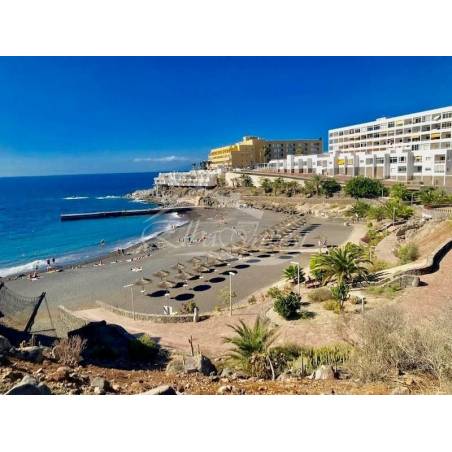 Sprzedaż - Nieruchomości - Dom piętrowy - Callao Salvaje 1