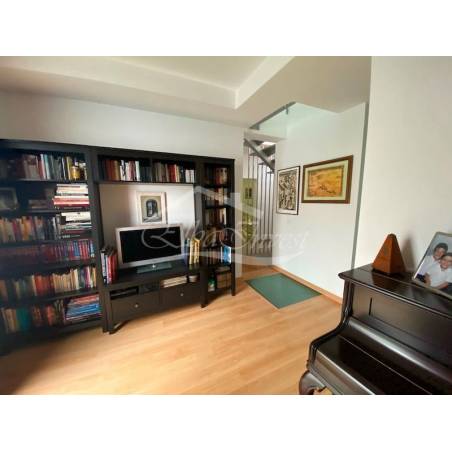 Sprzedaż - Nieruchomości - Dom piętrowy - Puerto Santiago 1