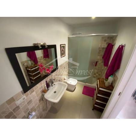 Sprzedaż - Nieruchomości - Dom piętrowy - Puerto Santiago 1