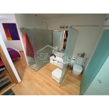 Sprzedaż - Nieruchomości - Dom piętrowy - Puerto Santiago 1