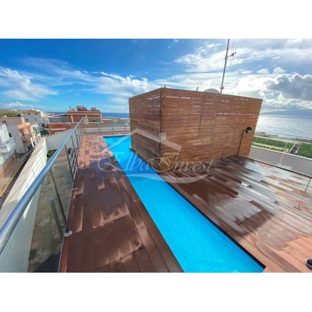 Sprzedaż - Nieruchomości - Dom piętrowy - Puerto Santiago 1