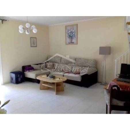 Sprzedaż - Nieruchomości - Dom piętrowy - Costa Adeje 1