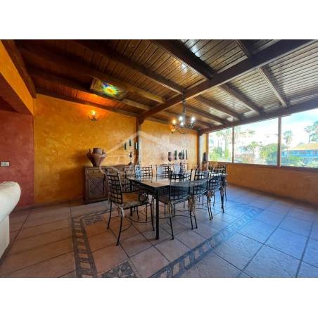 Sprzedaż - Nieruchomości - Dom piętrowy - Chayofa 2