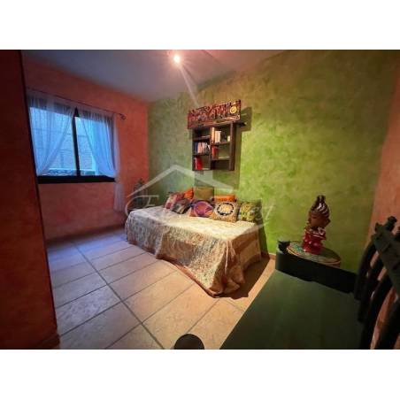 Sprzedaż - Nieruchomości - Dom piętrowy - Chayofa 2