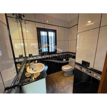 Sprzedaż - Nieruchomości - Dom piętrowy - Chayofa 2