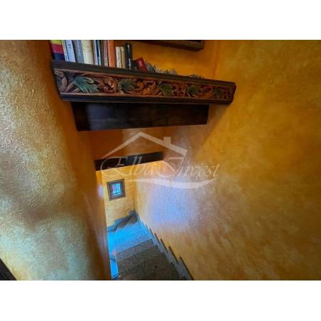 Sprzedaż - Nieruchomości - Dom piętrowy - Chayofa 2