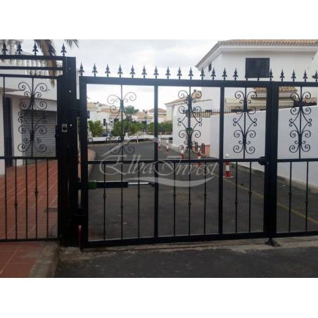 Sprzedaż - Nieruchomości - Dom piętrowy - Chayofa 2