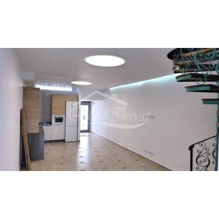 Sprzedaż - Nieruchomości - Dom piętrowy - Costa del Silencio 1