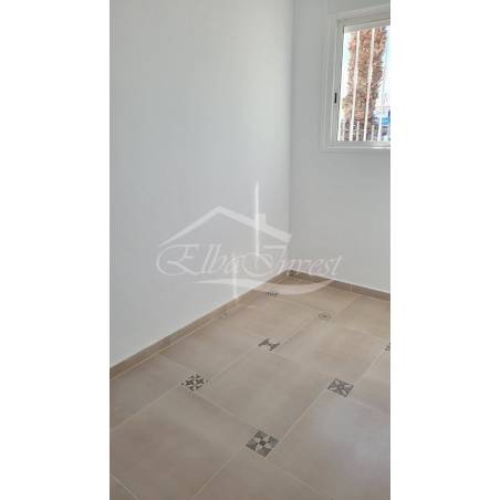 Sprzedaż - Nieruchomości - Dom piętrowy - Costa del Silencio 1