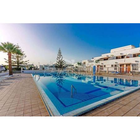 Sprzedaż - Nieruchomości - Dom piętrowy - Costa del Silencio 1