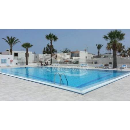 Sprzedaż - Nieruchomości - Dom piętrowy - Costa del Silencio 1