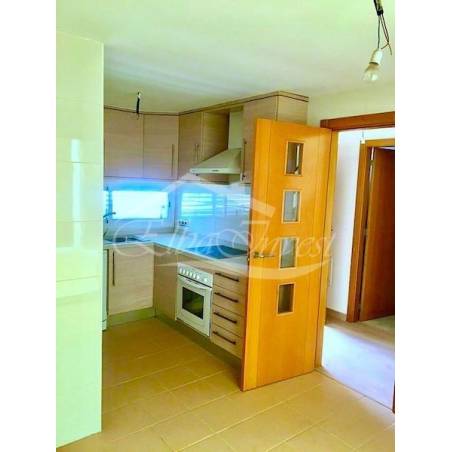 Sprzedaż - Nieruchomości - Dom piętrowy - Costa Adeje 2