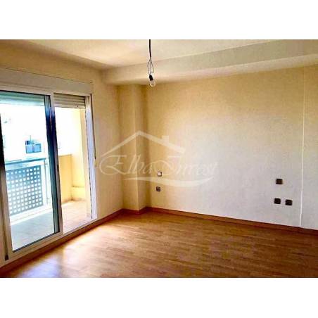 Sprzedaż - Nieruchomości - Dom piętrowy - Costa Adeje 2