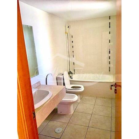 Sprzedaż - Nieruchomości - Dom piętrowy - Costa Adeje 2