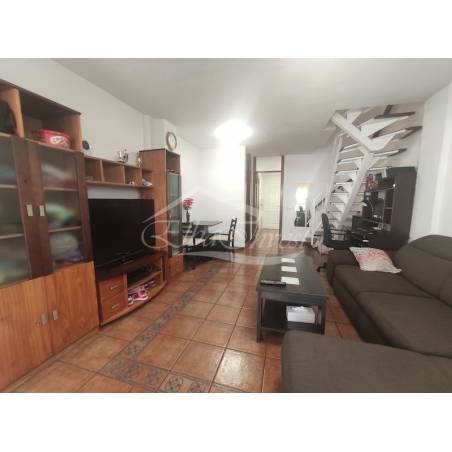 Sprzedaż - Nieruchomości - Dom piętrowy - Callao Salvaje 2