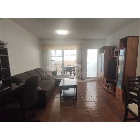 Sprzedaż - Nieruchomości - Dom piętrowy - Callao Salvaje 2