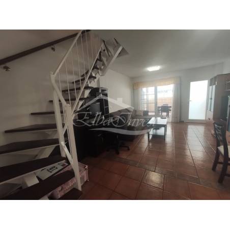 Sprzedaż - Nieruchomości - Dom piętrowy - Callao Salvaje 2