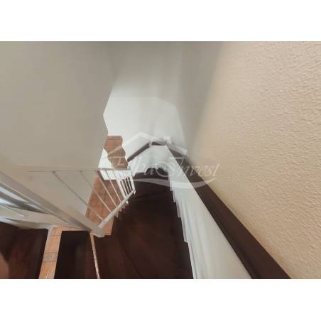 Sprzedaż - Nieruchomości - Dom piętrowy - Callao Salvaje 2