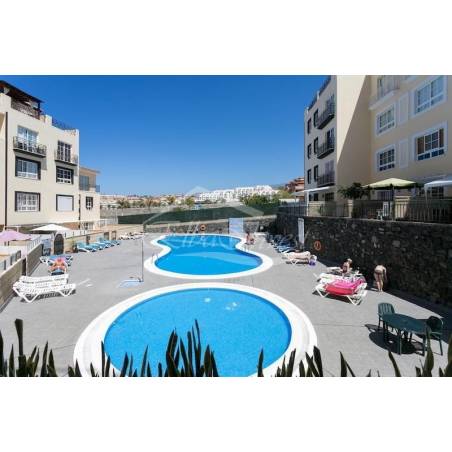 Sprzedaż - Nieruchomości - Dom piętrowy - Callao Salvaje 2