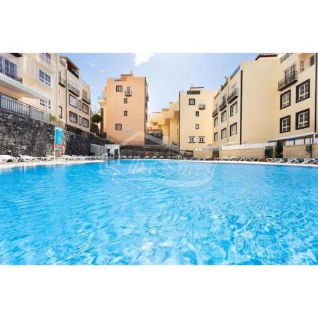 Sprzedaż - Nieruchomości - Dom piętrowy - Callao Salvaje 2