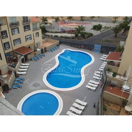 Sprzedaż - Nieruchomości - Dom piętrowy - Callao Salvaje 2