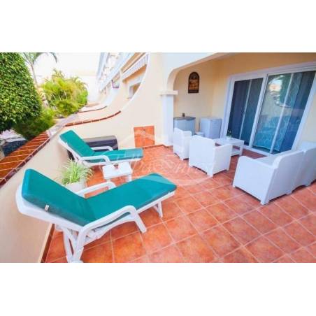 Sprzedaż - Nieruchomości - Dom piętrowy - Golf del Sur 1