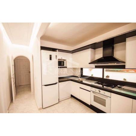 Sprzedaż - Nieruchomości - Dom piętrowy - Golf del Sur 1