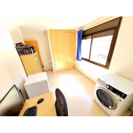 Sprzedaż - Nieruchomości - Dom piętrowy - Parque La Reina 1