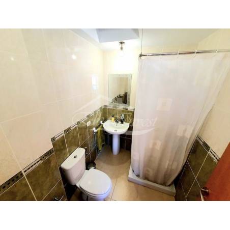 Sprzedaż - Nieruchomości - Dom piętrowy - Parque La Reina 1