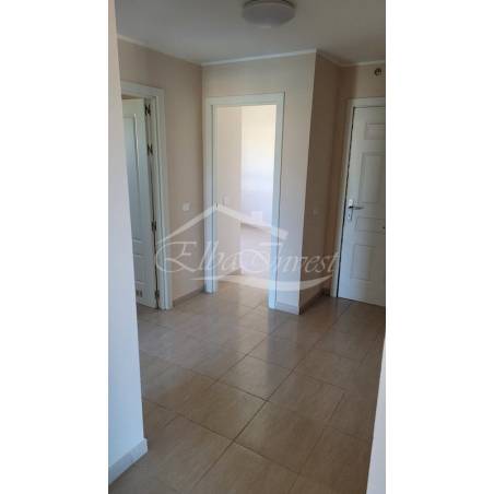 Sprzedaż - Nieruchomości - Dom piętrowy - Golf del Sur 2