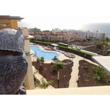 Sprzedaż - Nieruchomości - Dom piętrowy - Golf del Sur 2