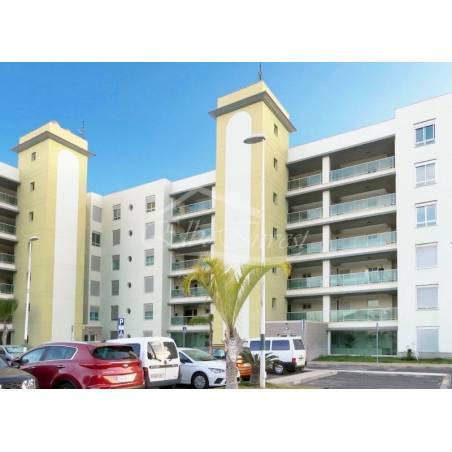 Sprzedaż - Nieruchomości - Dom piętrowy - Golf del Sur 2