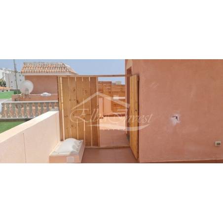 Sprzedaż - Nieruchomości - Dom piętrowy - Tijoco Bajo 2