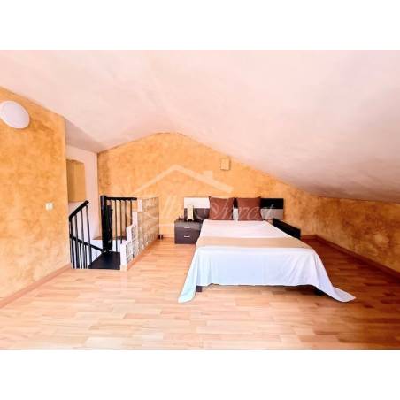 Sprzedaż - Nieruchomości - Dom piętrowy - Adeje 1