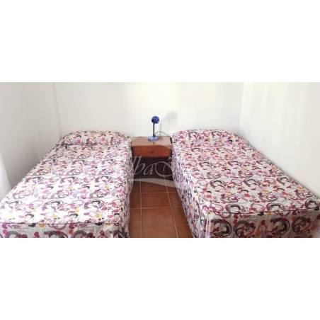 Sprzedaż - Nieruchomości - Dom piętrowy - Callao Salvaje 3