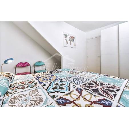 Sprzedaż - Nieruchomości - Dom piętrowy - Los Cristianos 1