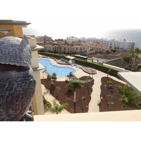 Sprzedaż - Nieruchomości - Dom piętrowy - Golf del Sur 3