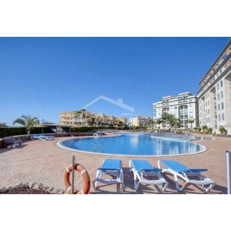 Sprzedaż - Nieruchomości - Dom piętrowy - Golf del Sur 3