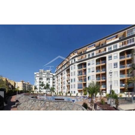 Sprzedaż - Nieruchomości - Dom piętrowy - Golf del Sur 3