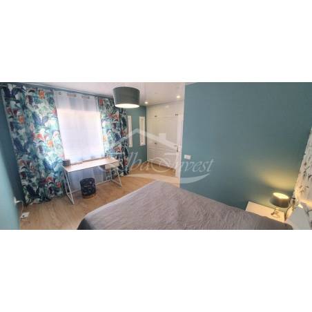 Sprzedaż - Nieruchomości - Dom piętrowy - Torviscas Alto 1