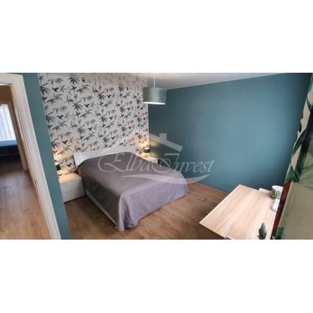 Sprzedaż - Nieruchomości - Dom piętrowy - Torviscas Alto 1