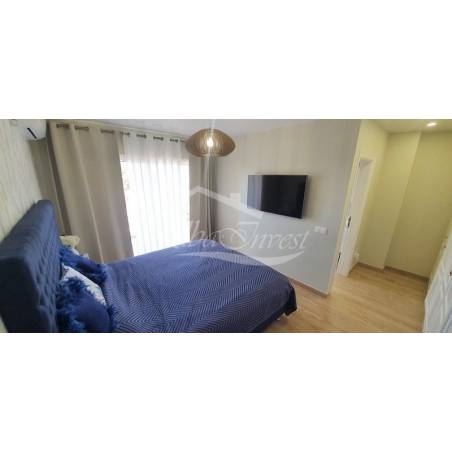 Sprzedaż - Nieruchomości - Dom piętrowy - Torviscas Alto 1