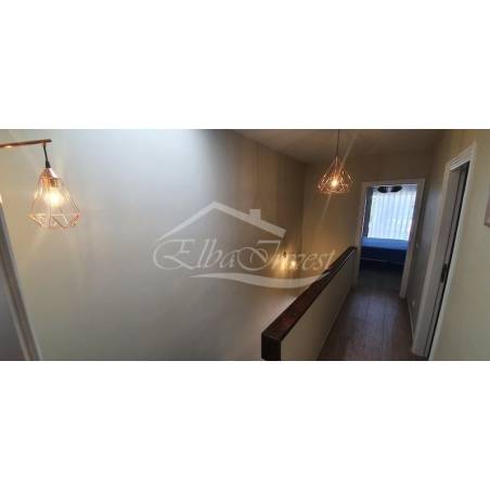 Sprzedaż - Nieruchomości - Dom piętrowy - Torviscas Alto 1