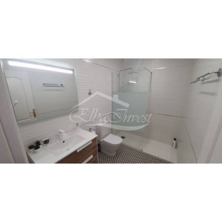 Sprzedaż - Nieruchomości - Dom piętrowy - Torviscas Alto 1