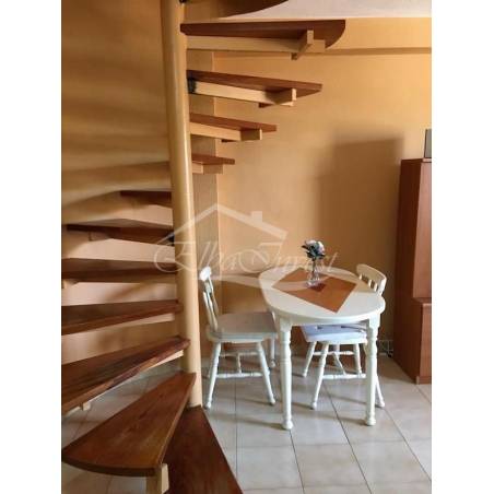 Sprzedaż - Nieruchomości - Dom piętrowy - Los Cristianos 2