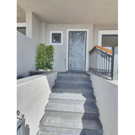 Sprzedaż - Nieruchomości - Dom / Apartament - Calle la Calzada 1